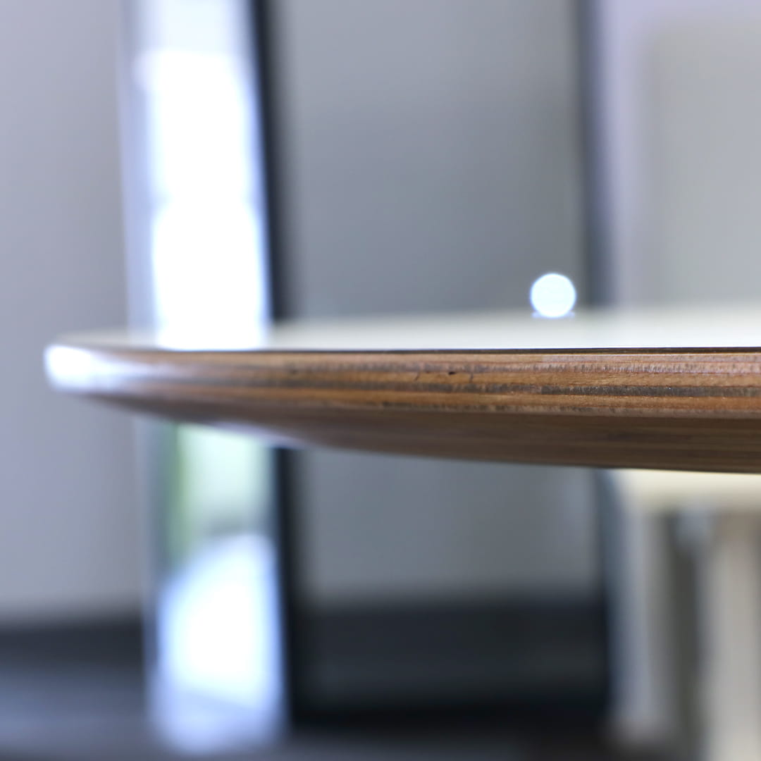 The Curve Standing Desk