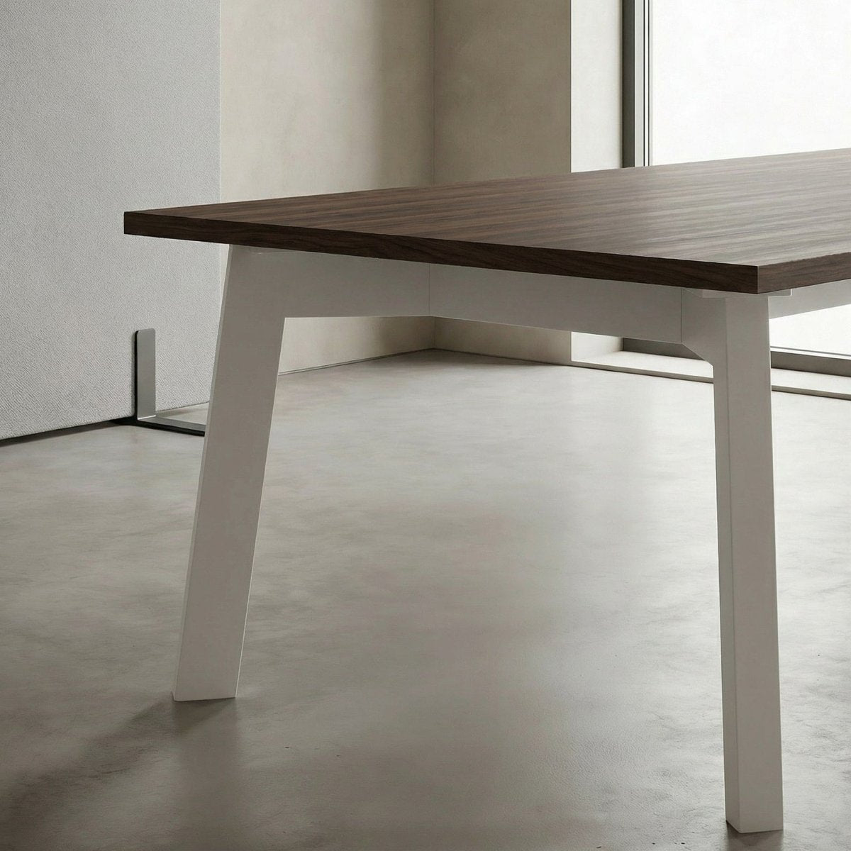 The Conference Table - Workspace Dreams The Conference Table