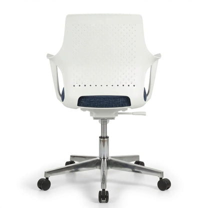 The Form Meeting Room Chair - Workspace Dreams The Form Meeting Room Chair