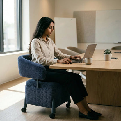 The Huddle Meeting Room Chair - Workspace Dreams The Huddle Meeting Room Chair