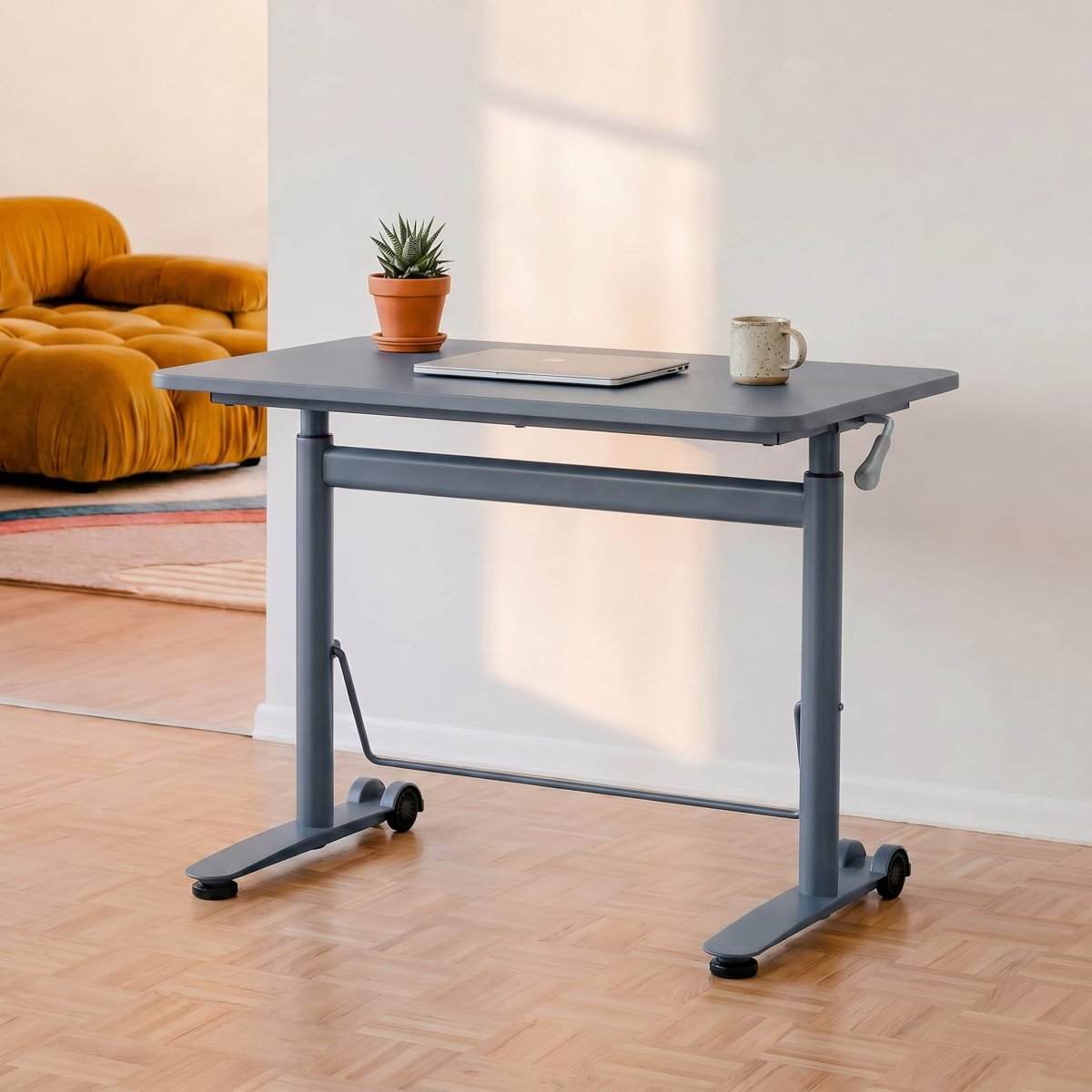 The QuickStand - Workspace DreamsThe QuickStand